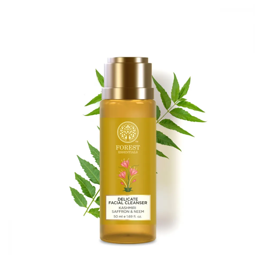 Forest Essentials Delicate Face Cleanser (Kashmiri Saffron & Neem) image 5
